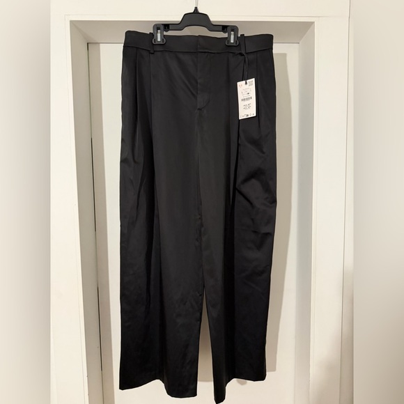 NWT ZARA satin pleated wide leg pants - Large - Picture 5 of 10